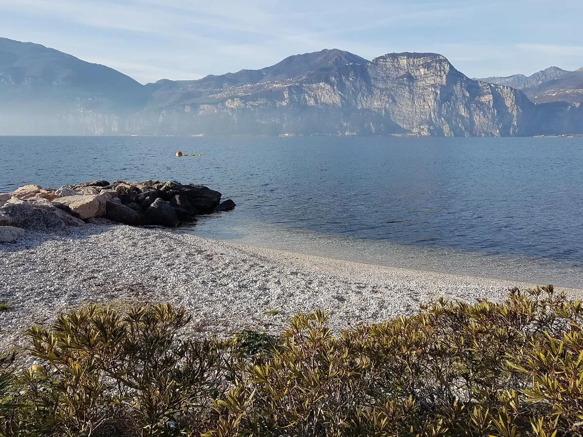 Apartment Casa Adua Appartamento Brenzone sul Garda Italy