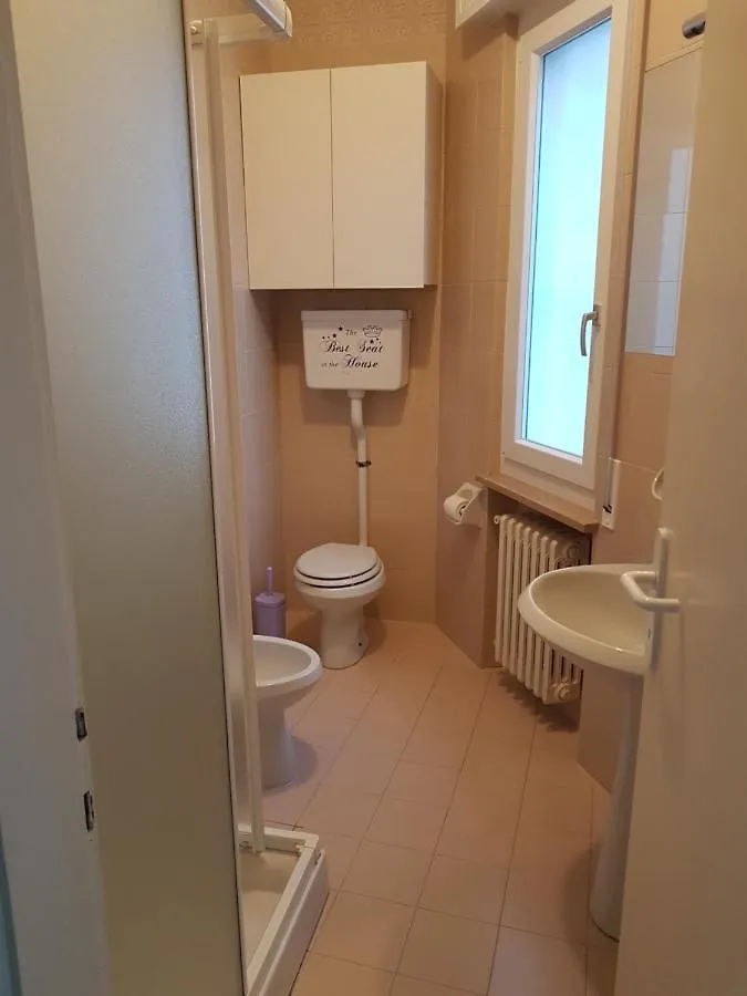 Apartment Casa Adua Appartamento Brenzone sul Garda Italy